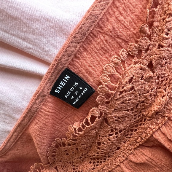 Summer Tops - Picture 2 of 3